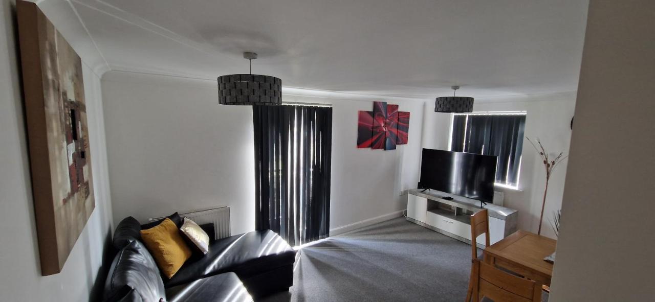 Greenhithe Cosy Apartment, Netflix And Sport Channels Ngoại thất bức ảnh